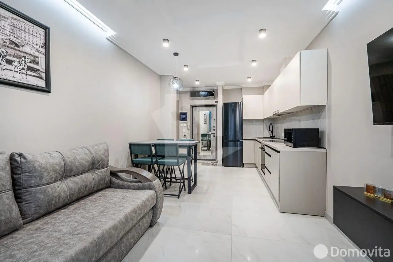 квартира, Минск, ул. Петра Мстиславца, д. 10, стоимость аренды 2 324 р./мес.