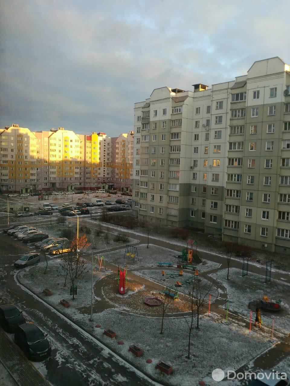 Купить 3-комнатную квартиру в Минске, ул. Янки Брыля, д. 28, 111000 USD, код: 992692 - фото 1