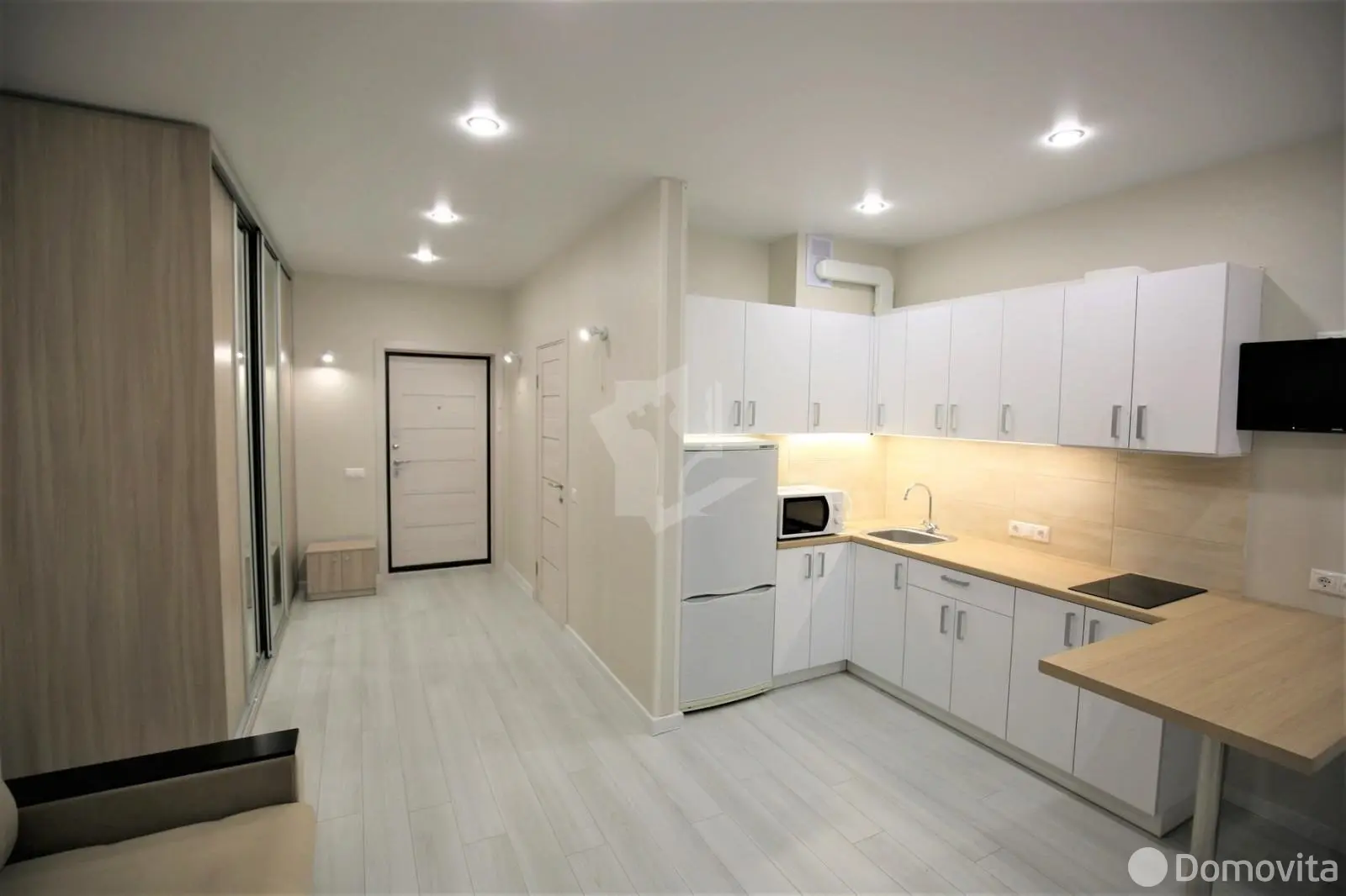 Снять 1-комнатную квартиру в Минске, ул. Николы Теслы, д. 8, 430USD, код 150022 - фото 1