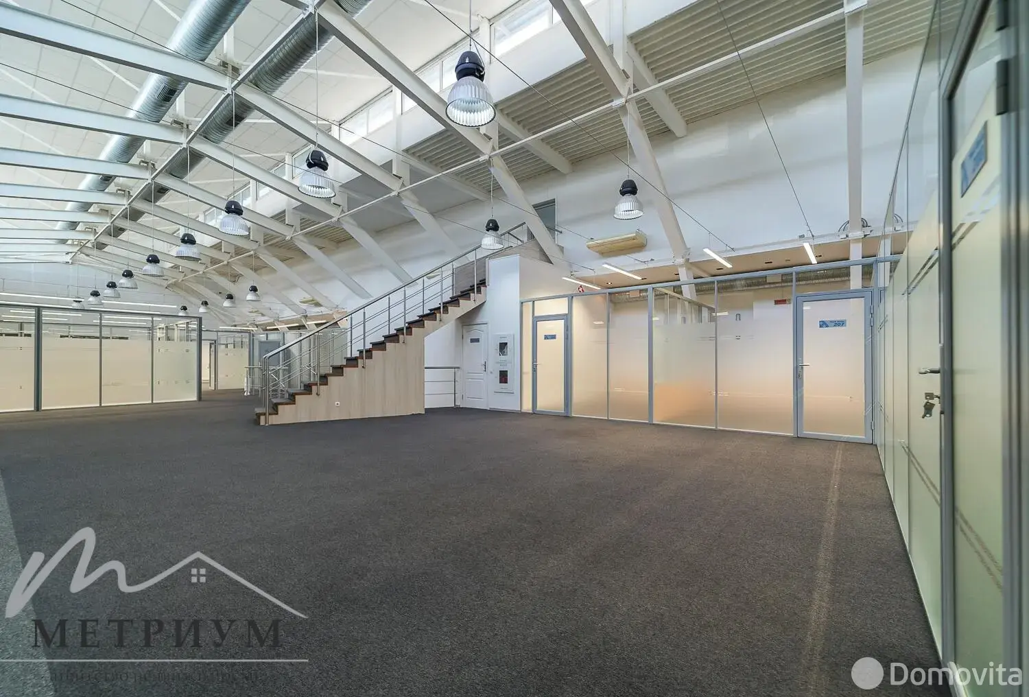 объект сферы услуг, Минск, ул. Нарочанская, д. 11