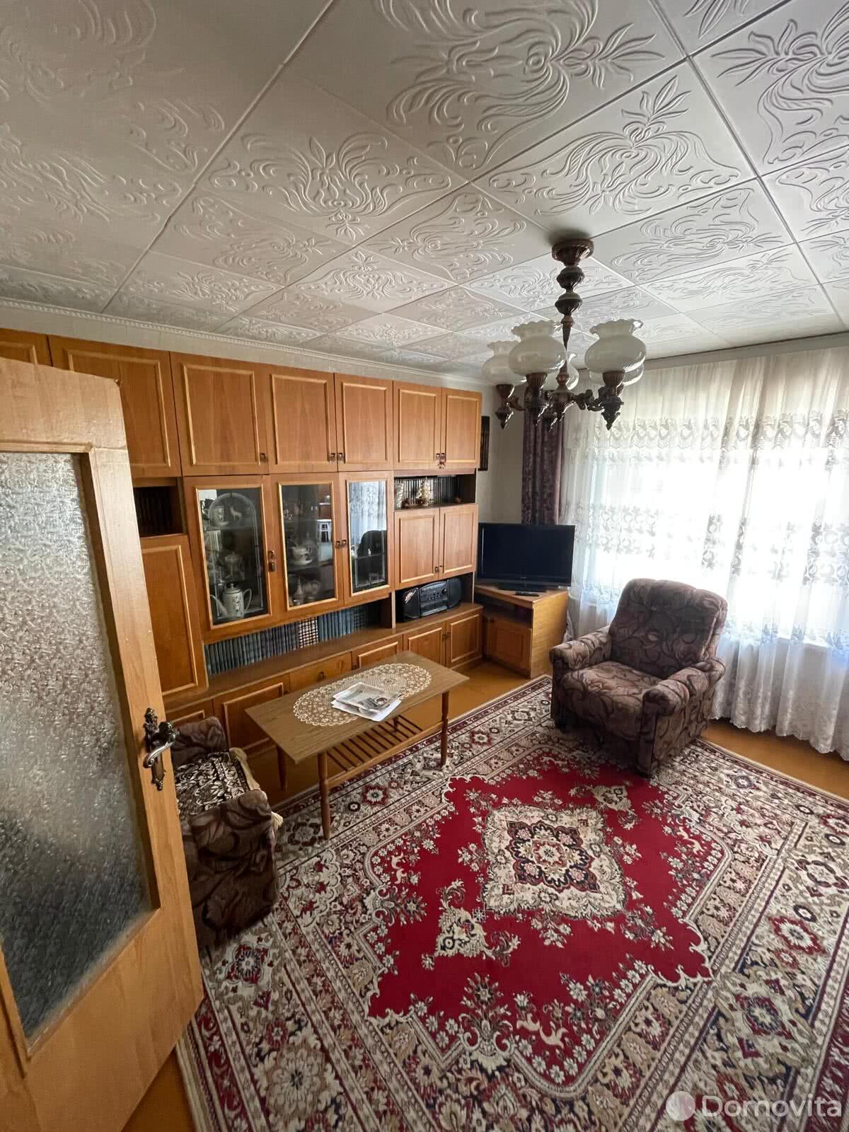 Купить 3-комнатную квартиру в Витебске, ул. Карла Маркса, д. 46, 41000 USD, код: 1020645 - фото 1