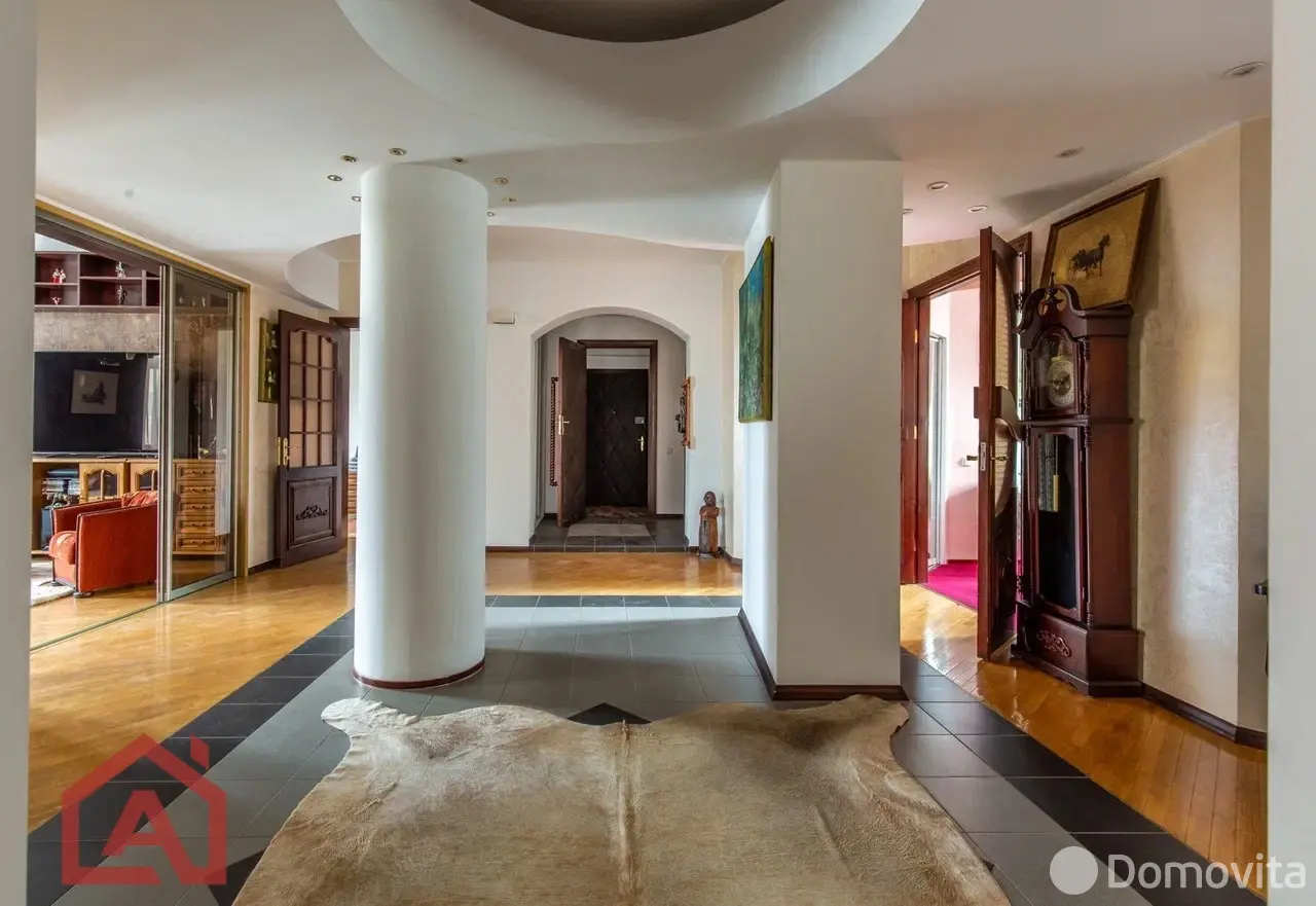 Снять 4-комнатную квартиру в Минске, ул. Красная, д. 22, 1200USD, код 146197 - фото 11