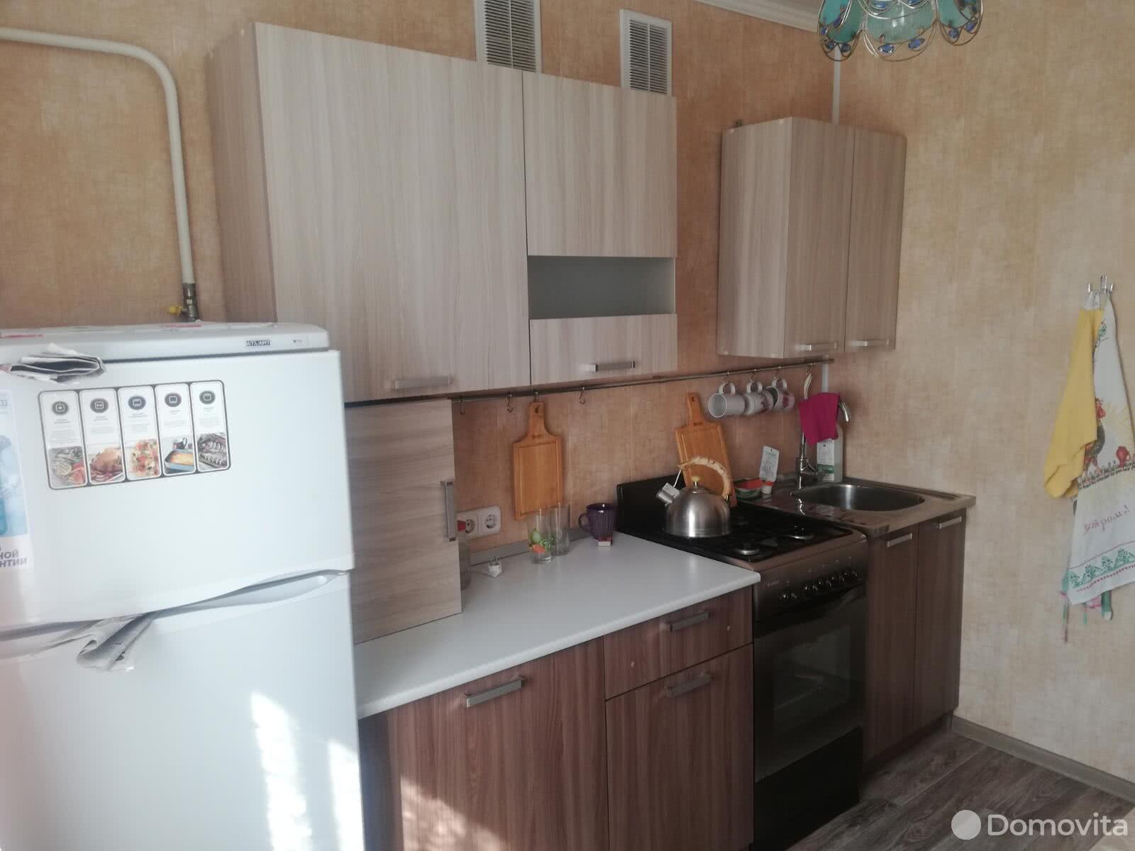 Купить 1-комнатную квартиру в Жлобине, ул. Первомайская, д. 8, 24000 USD, код: 1048566 - фото 5