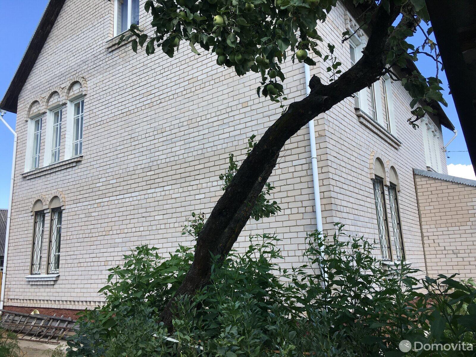 Продажа 3-этажного дома в Орше, Витебская область пер. Строительный 2-й, д. 17, 79800USD - фото 2
