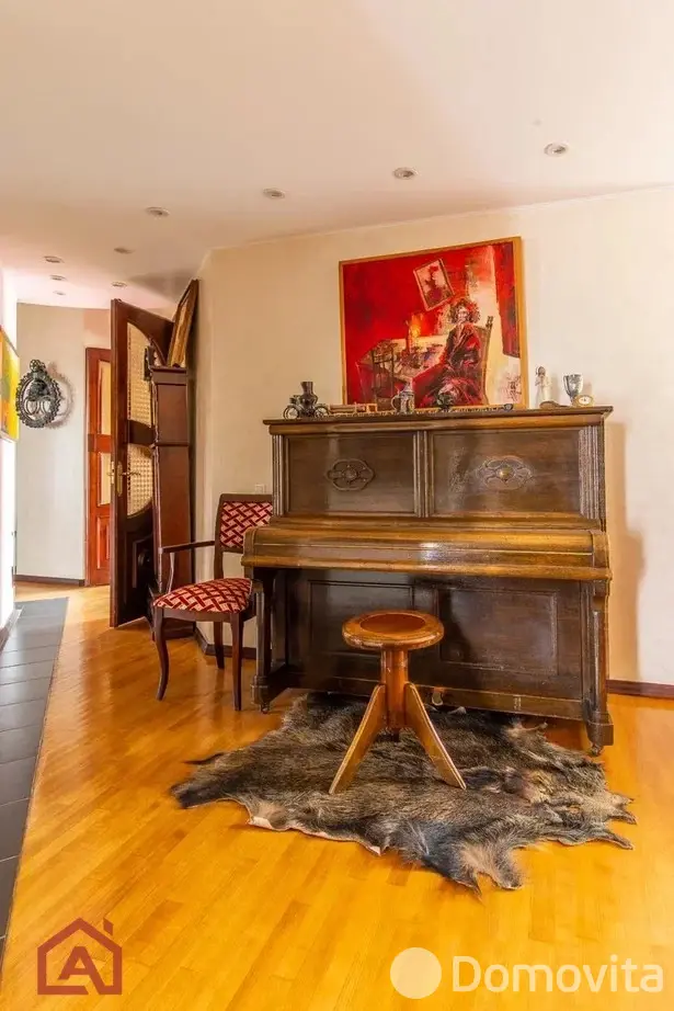 Снять 4-комнатную квартиру в Минске, ул. Красная, д. 22, 1200USD, код 146197 - фото 18