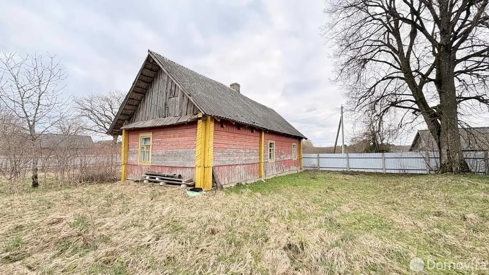 дом, Довжани, 