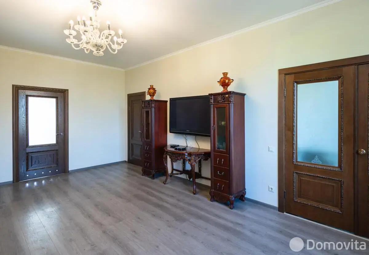 дом, Заславль, ул. Центральная, стоимость продажи 702 211 р.