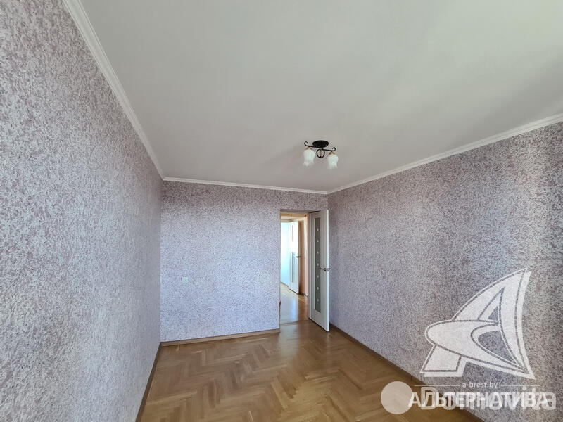 Купить 3-комнатную квартиру в Бресте, ул. 28 июля, 67500 USD, код: 1022867 - фото 2