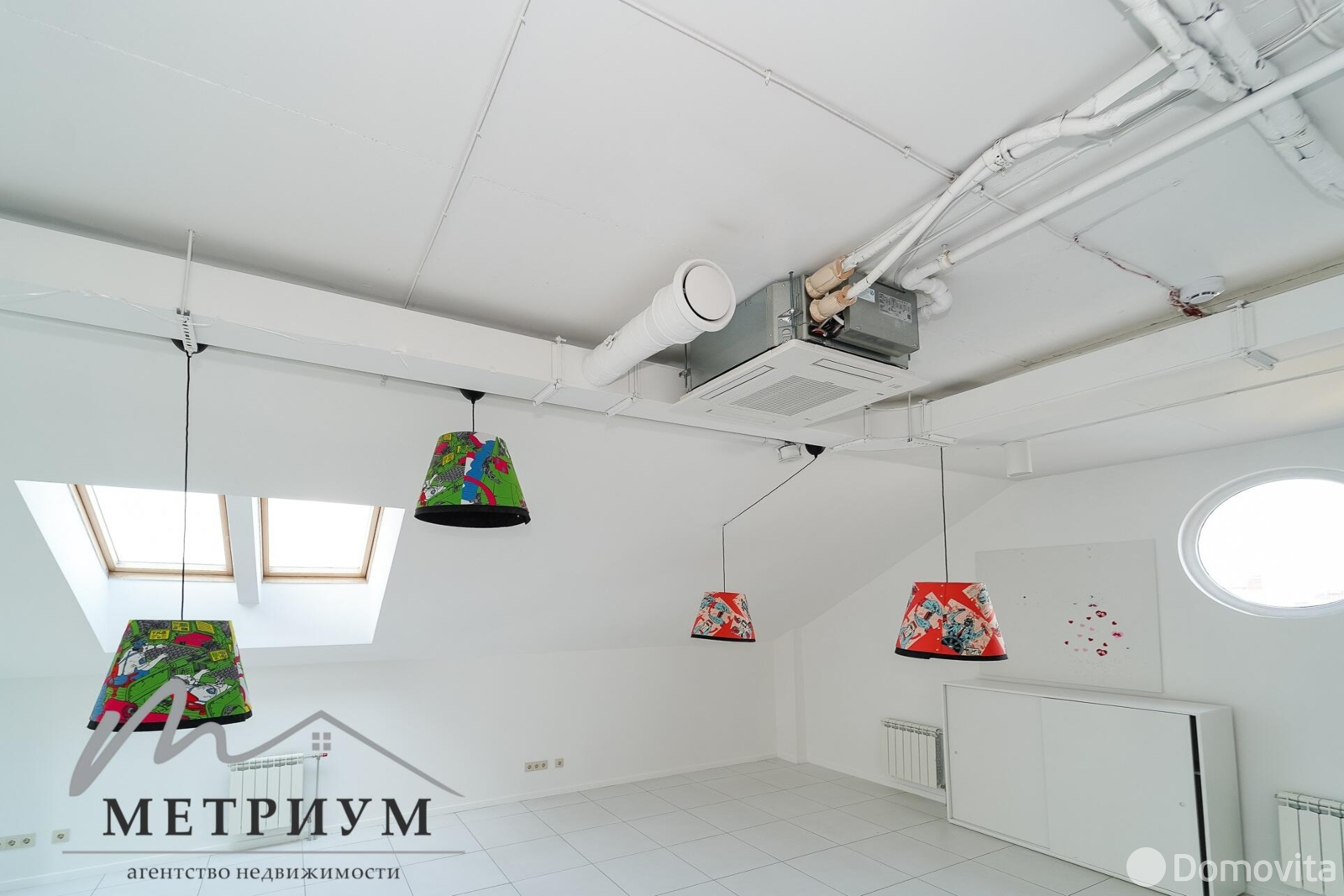 объект сферы услуг, Минск, ул. Немига, д. 5 в Центральном районе