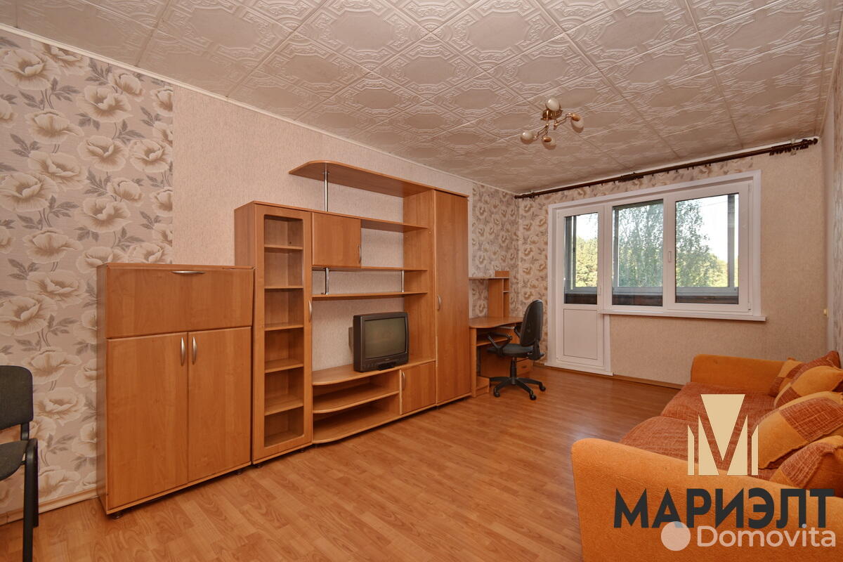Купить 2-комнатную квартиру в Минске, ул. Тикоцкого, д. 26, 65000 USD, код: 1009155 - фото 1