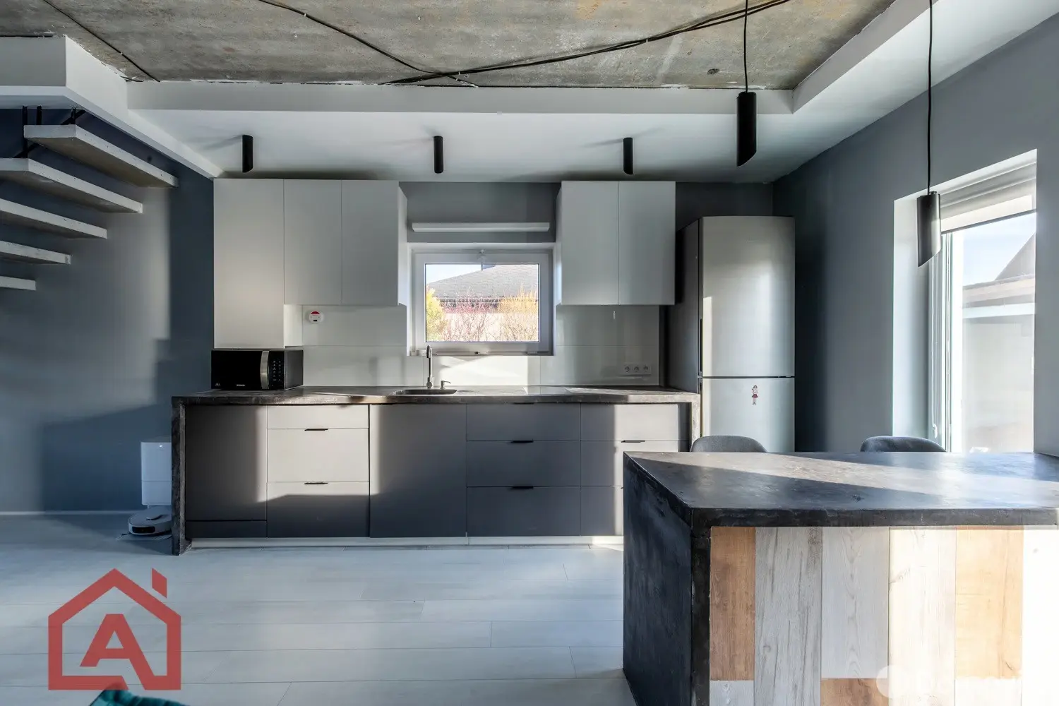 коттедж, Старое Село, ул. Школьная 