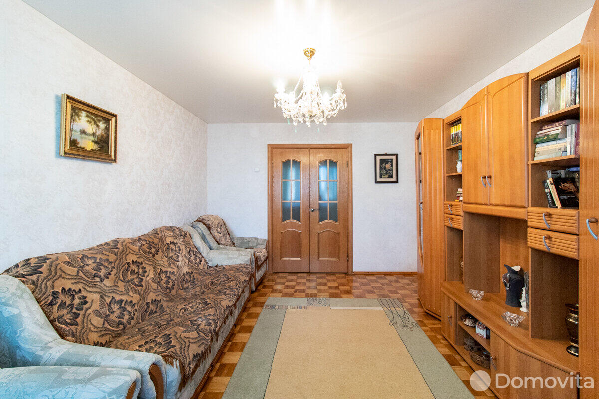 Продажа 3-комнатной квартиры в Минске, ул. Руссиянова, д. 4, 98000 USD, код: 976634 - фото 1