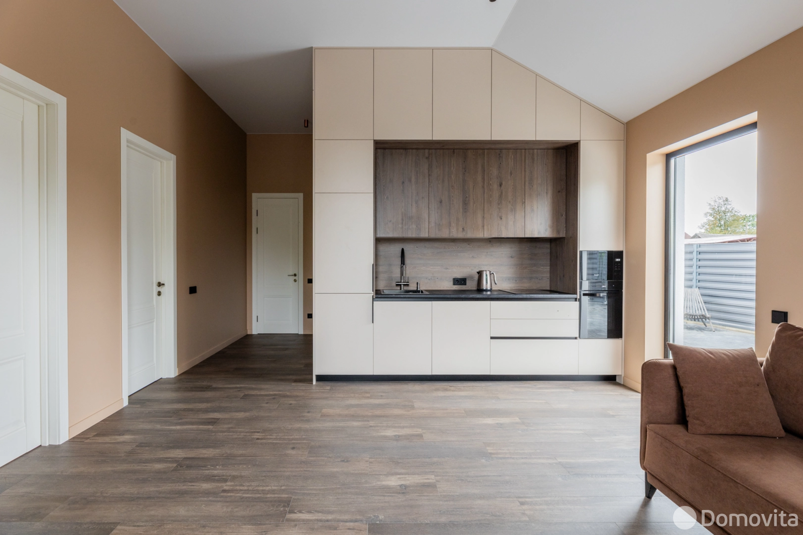 дом, Чики, ул. Полевая 