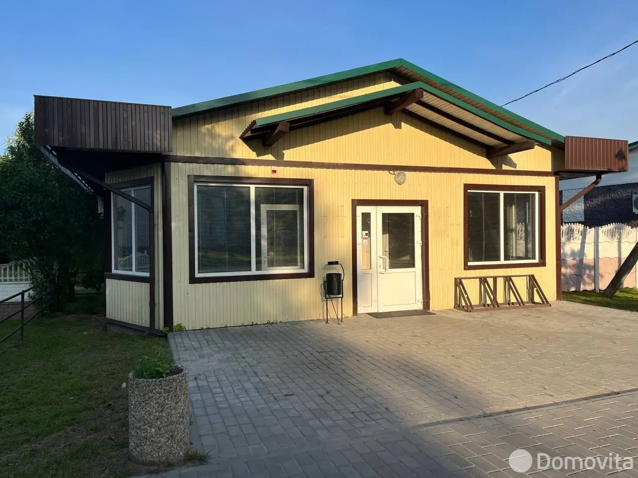 торговый объект, Октябрьский, ул. Советская, д. 48А