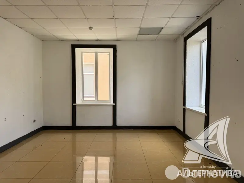 торговый объект, Кобрин, , стоимость продажи 285 500 р.