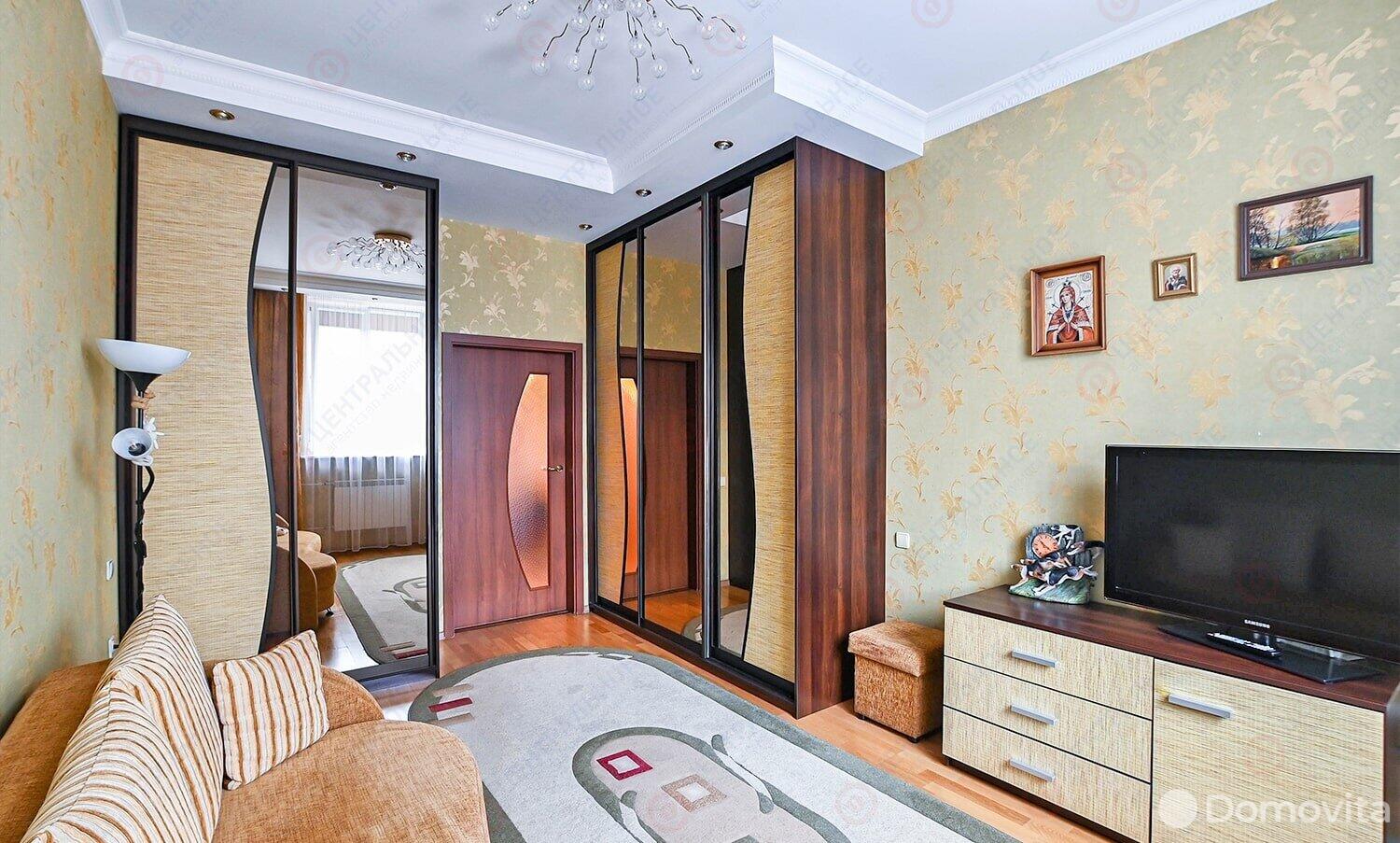 Купить 3-комнатную квартиру в Минске, ул. Коммунистическая, д. 5, 150000 USD, код: 894363 - фото 2