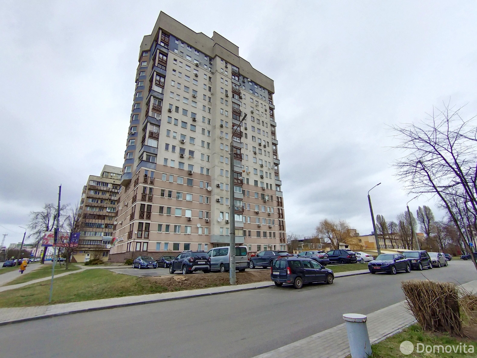 Продажа машиноместа в Минске, ул. Захарова, д. 67/1, код 9646 - фото 1