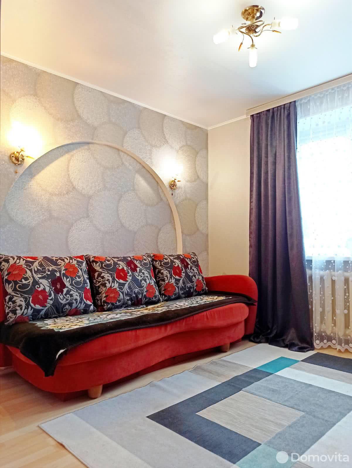 Купить 3-комнатную квартиру в Городке, ул. Комсомольская, д. 21А, 29990 USD, код: 999851 - фото 2