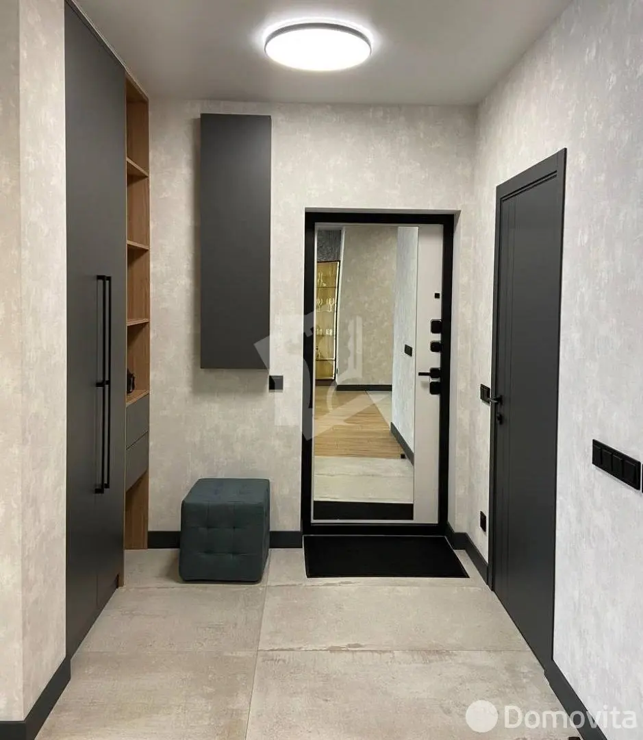 квартира, Минск, ул. Аэродромная, д. 18, стоимость аренды 2 618 р./мес.