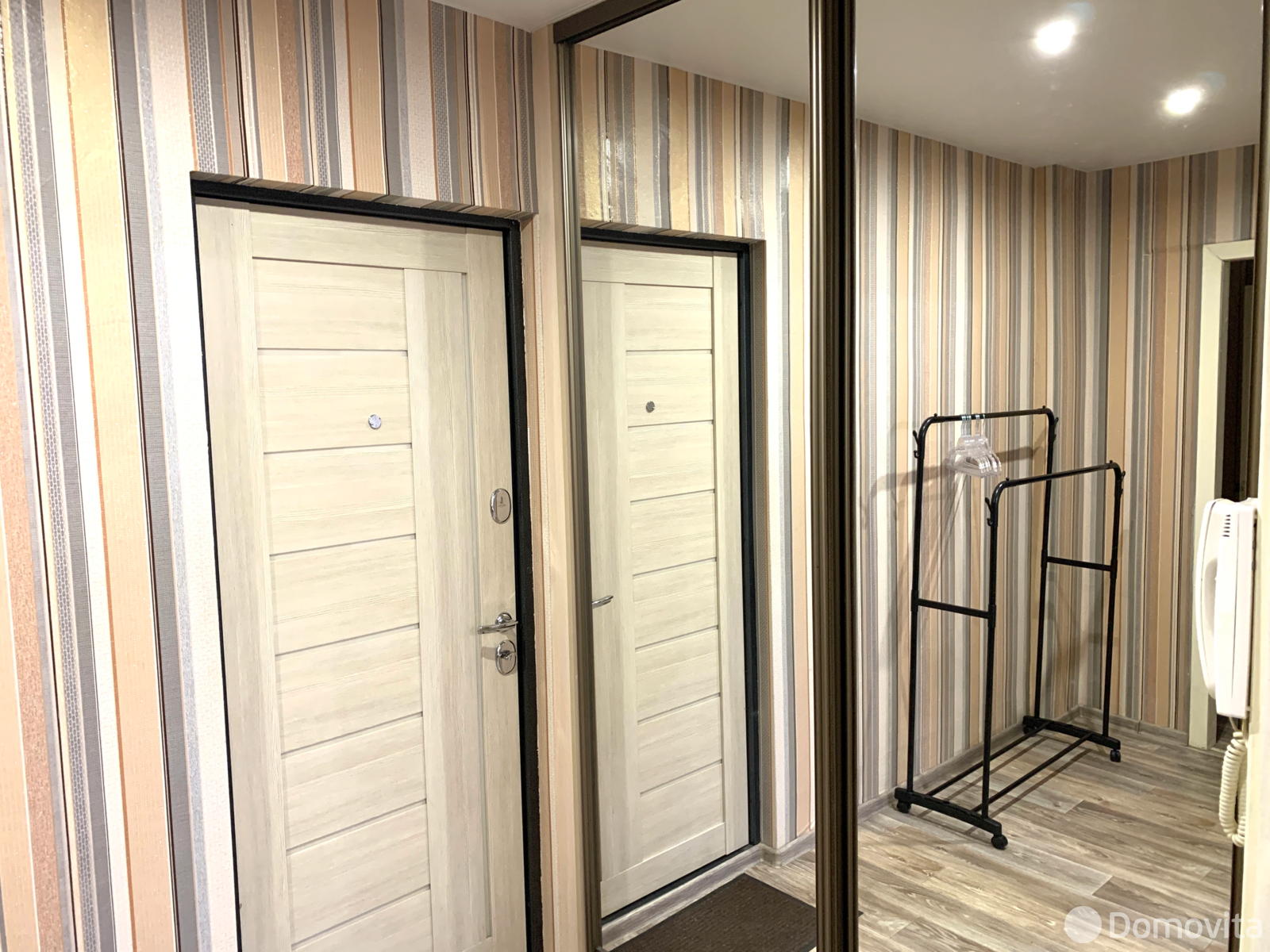 Цена аренды квартиры, Минск, ул. Космонавтов, д. 38