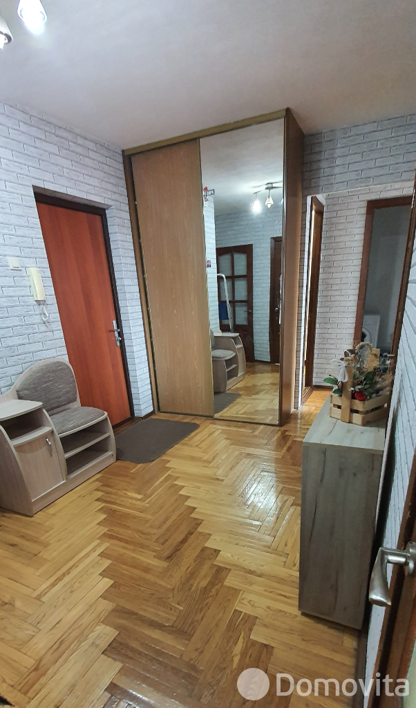 Купить 4-комнатную квартиру в Минске, ул. Червякова, д. 57, 131200 USD, код: 1086844 - фото 1