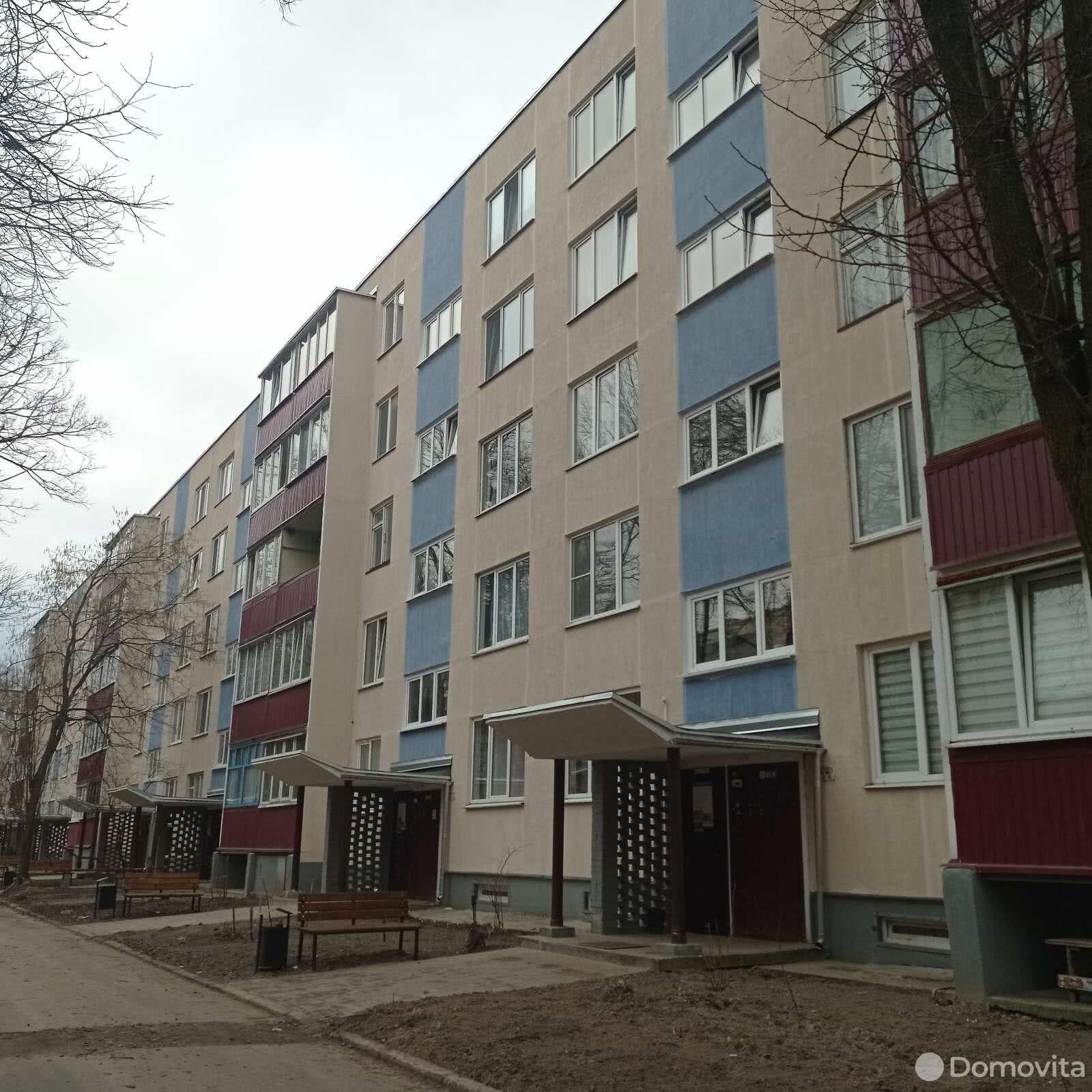 Продажа 3-комнатной квартиры в Пинске, ул. Первомайская, д. 174, 27000 USD, код: 980447 - фото 1