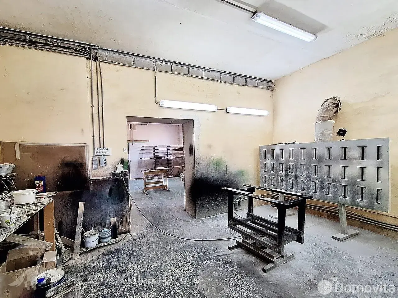 объект сферы услуг, Логоза, пер. 1-й Молодёжный, д. 1/А 