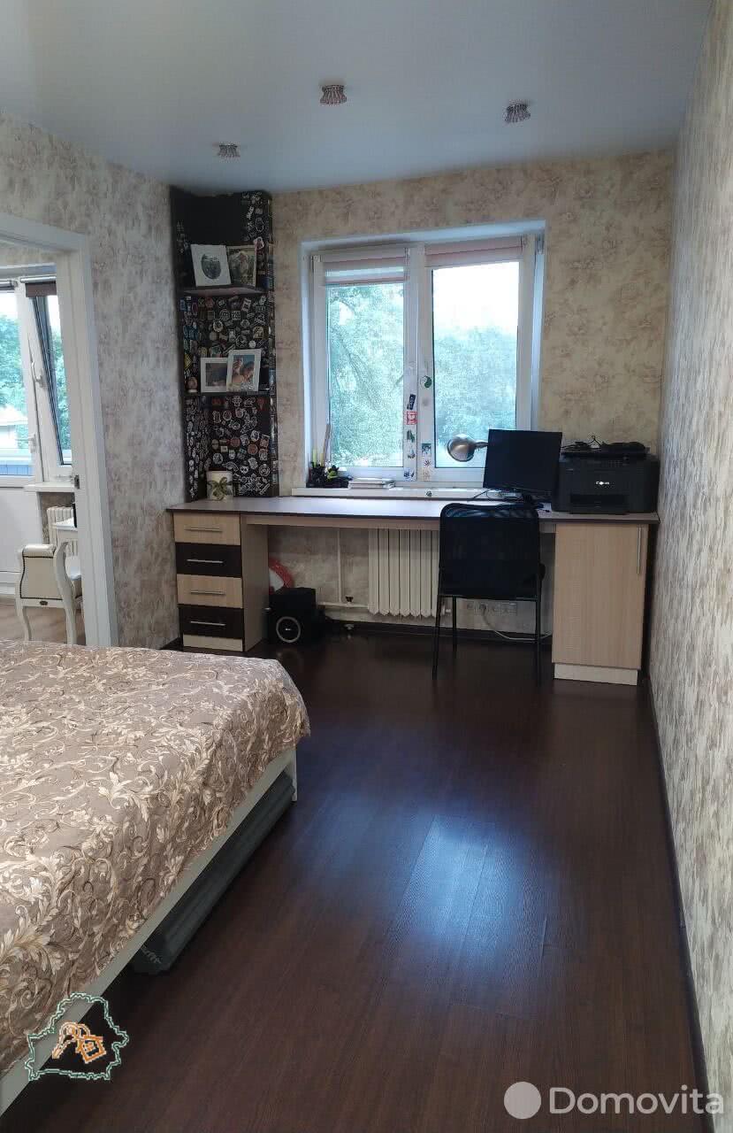 Купить 2-комнатную квартиру в Гомеле, ул. Барыкина, д. 121, 38500 USD, код: 1024933 - фото 4