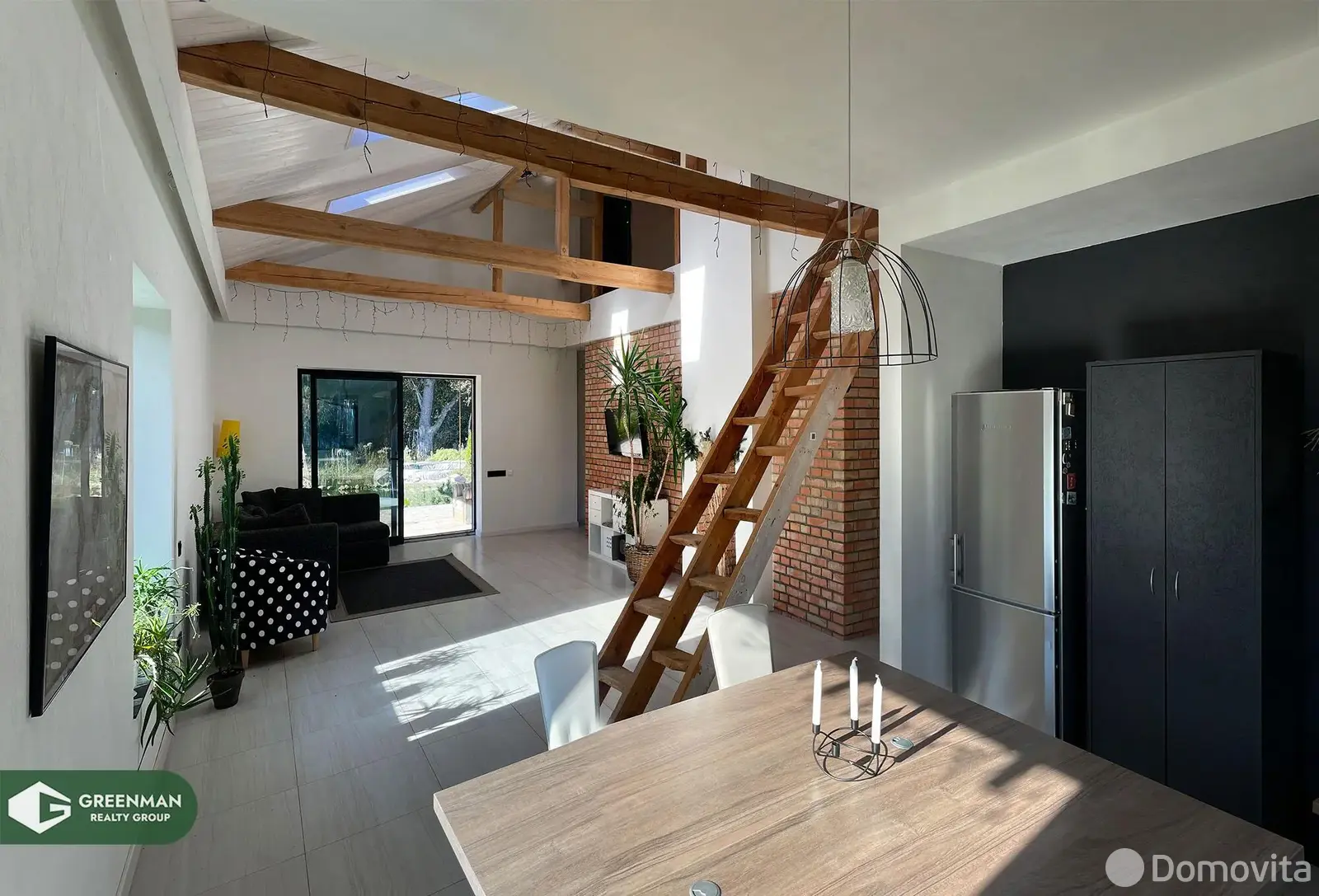 дом, Старина, д. 33 