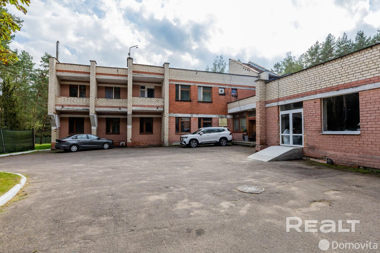Купить помещение под сферу услуг в Ракове, ул. Боровая - фото 15
