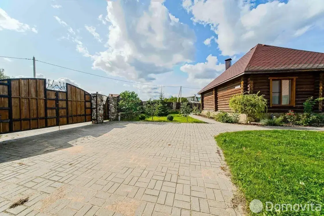 коттедж, Занарочь, ул. Комсомольская