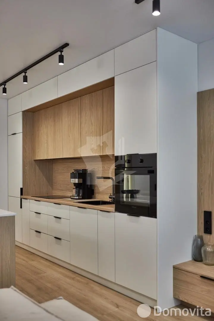 Цена аренды квартиры, Минск, ул. Максима Богдановича, д. 144