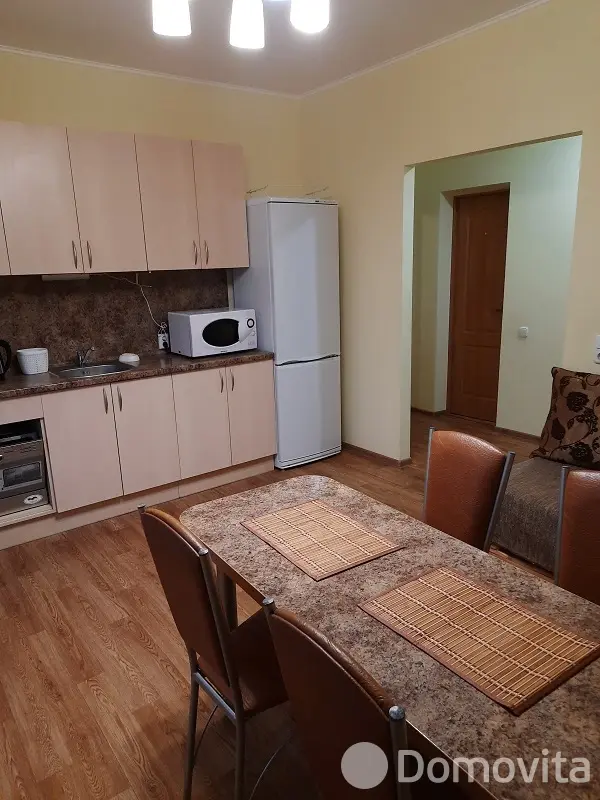 квартира, Минск, пер. Трубный 1-й, д. 27, стоимость аренды 1 500 р./мес.