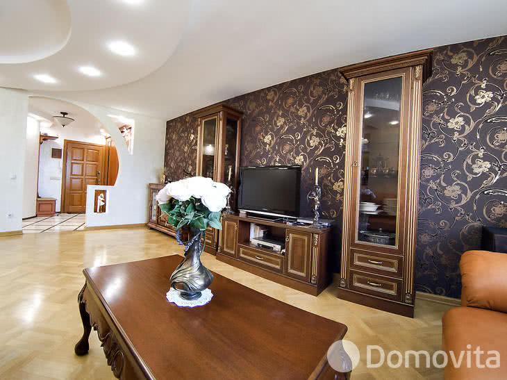 Продажа 3-комнатной квартиры в Минске, ул. Кропоткина, д. 112, 189000 USD, код: 672657 - фото 1
