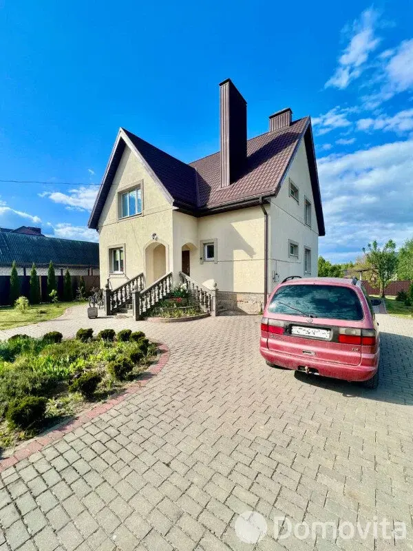 дом, Барановичи, ул. Новаторов, д. 71 