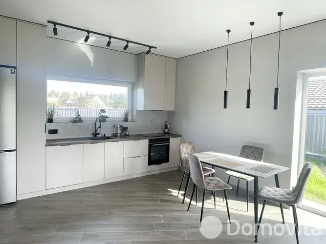 коттедж, Озеро, ул. Красивая без посредников