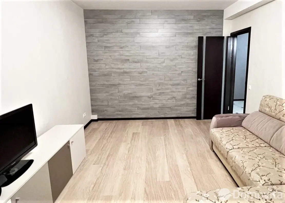 квартира, Минск, пер. Тимошенко 2-й, д. 7, стоимость аренды 998 р./мес.