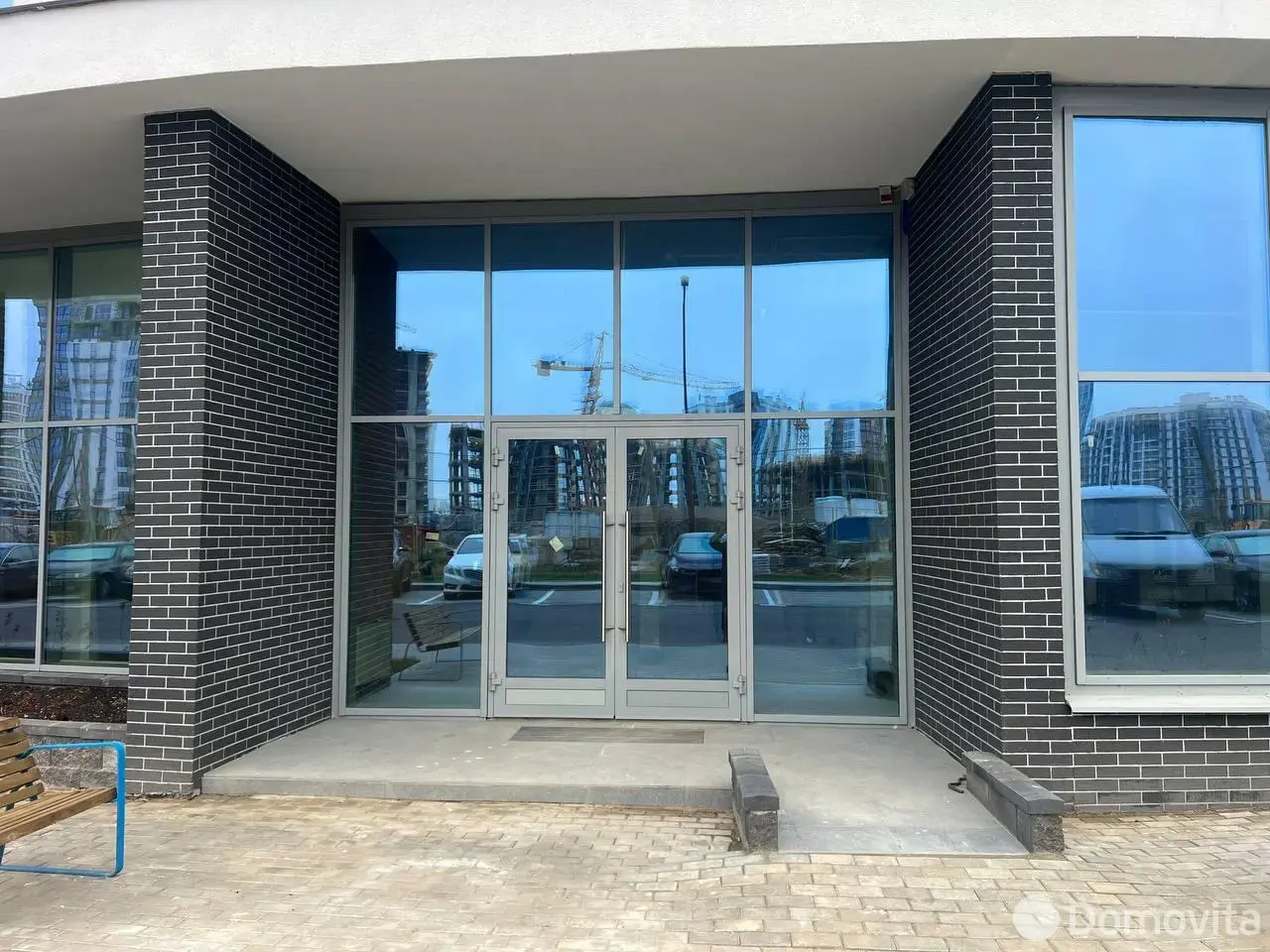 торговый объект, Минск, ул. Игоря Лученка, д. 4