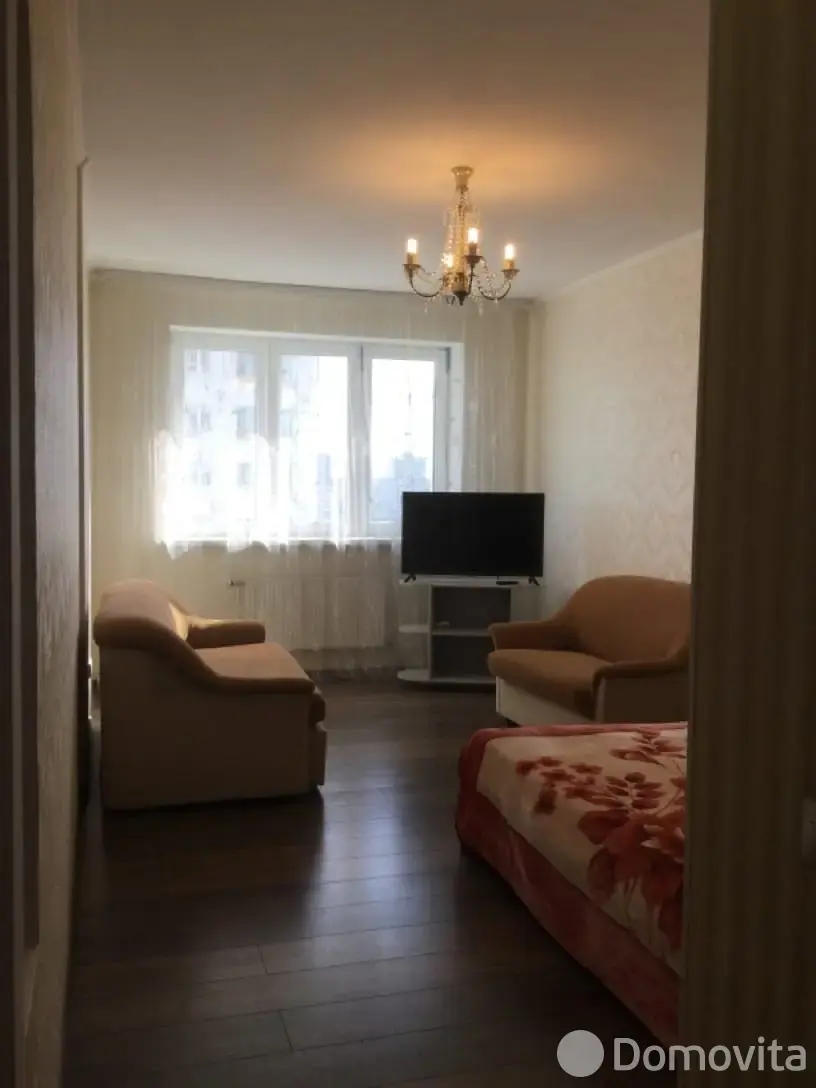 квартира, Минск, пр-т Дзержинского, д. 82, стоимость аренды 1 400 р./мес.