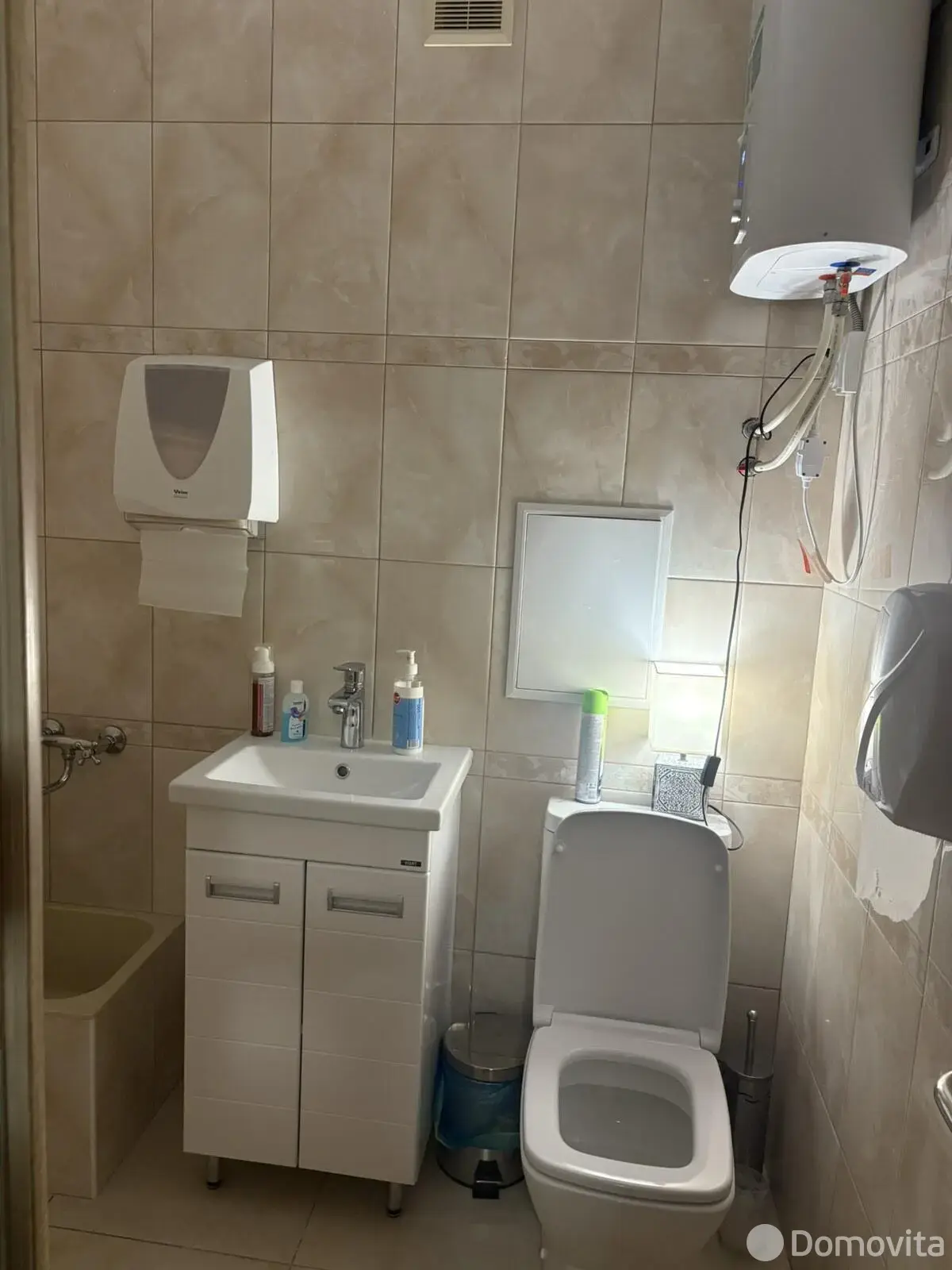 объект сферы услуг, Минск, ул. Скрыганова, д. 3 на ст. метро Молодежная