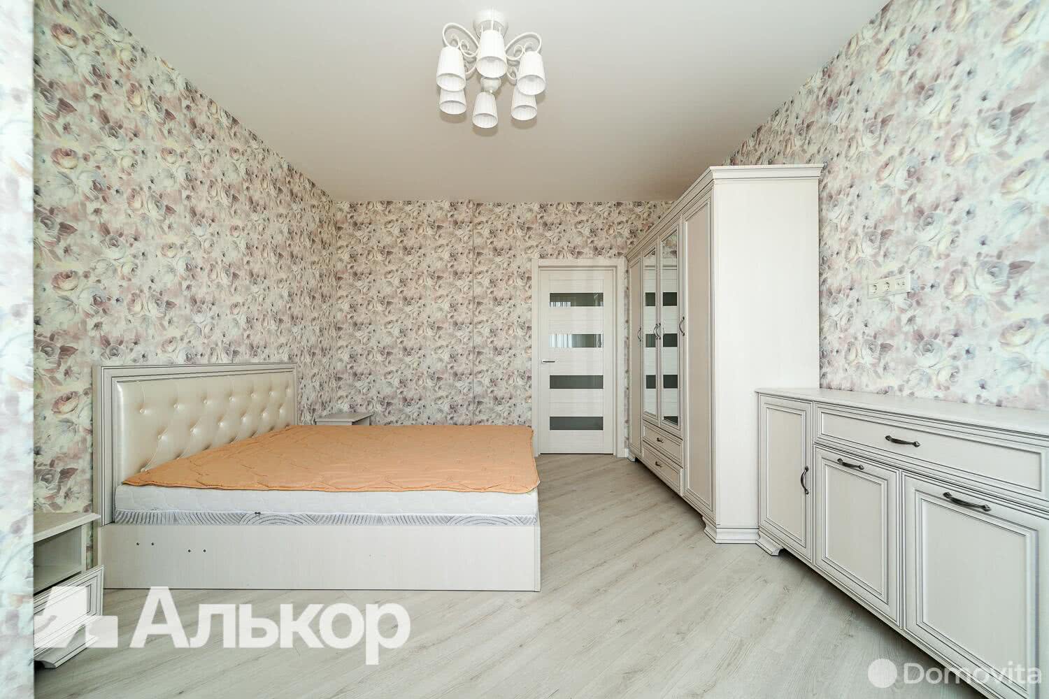 Продажа 2-комнатной квартиры в Минске, ул. Нарочанская, д. 4, 135000 USD, код: 1022863 - фото 2