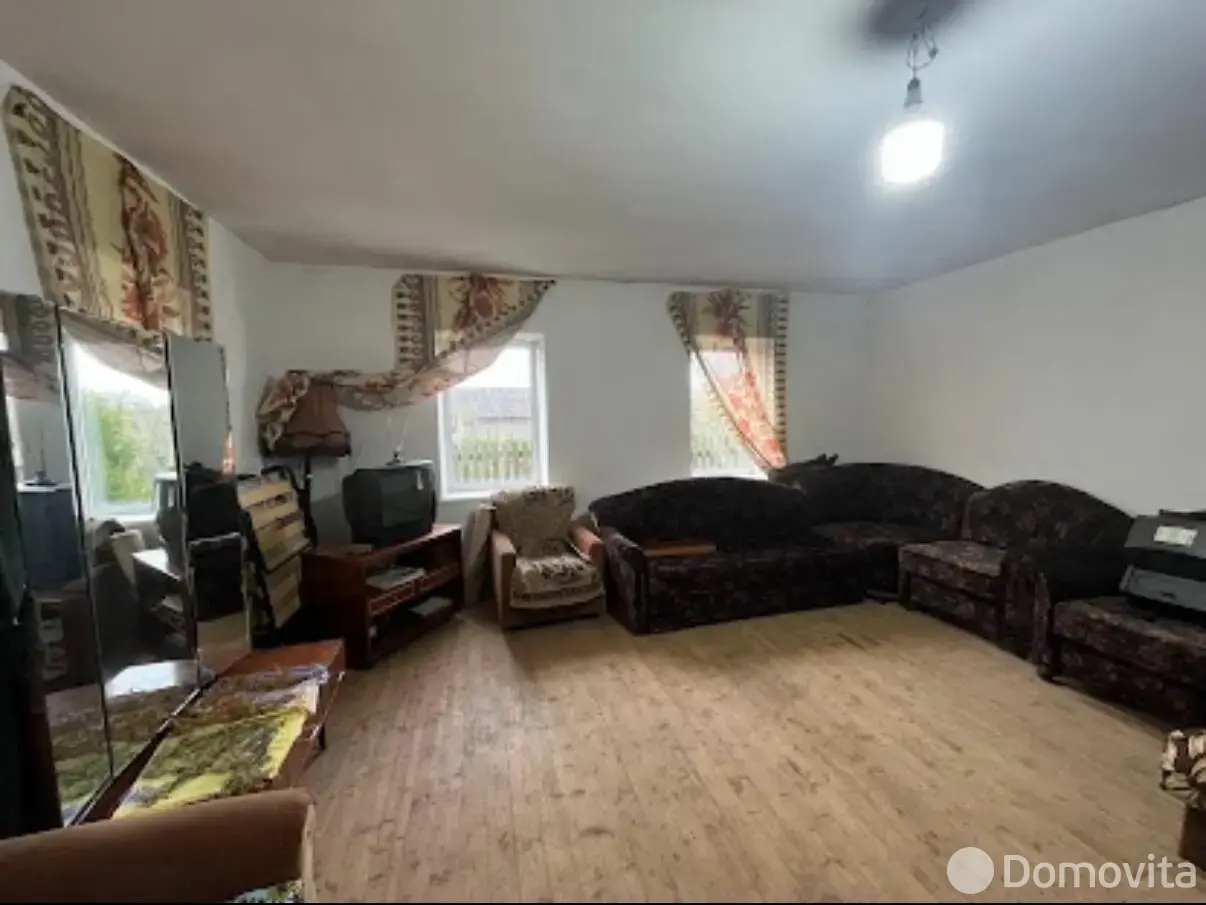 дом, Неманица, ул. Свободы 