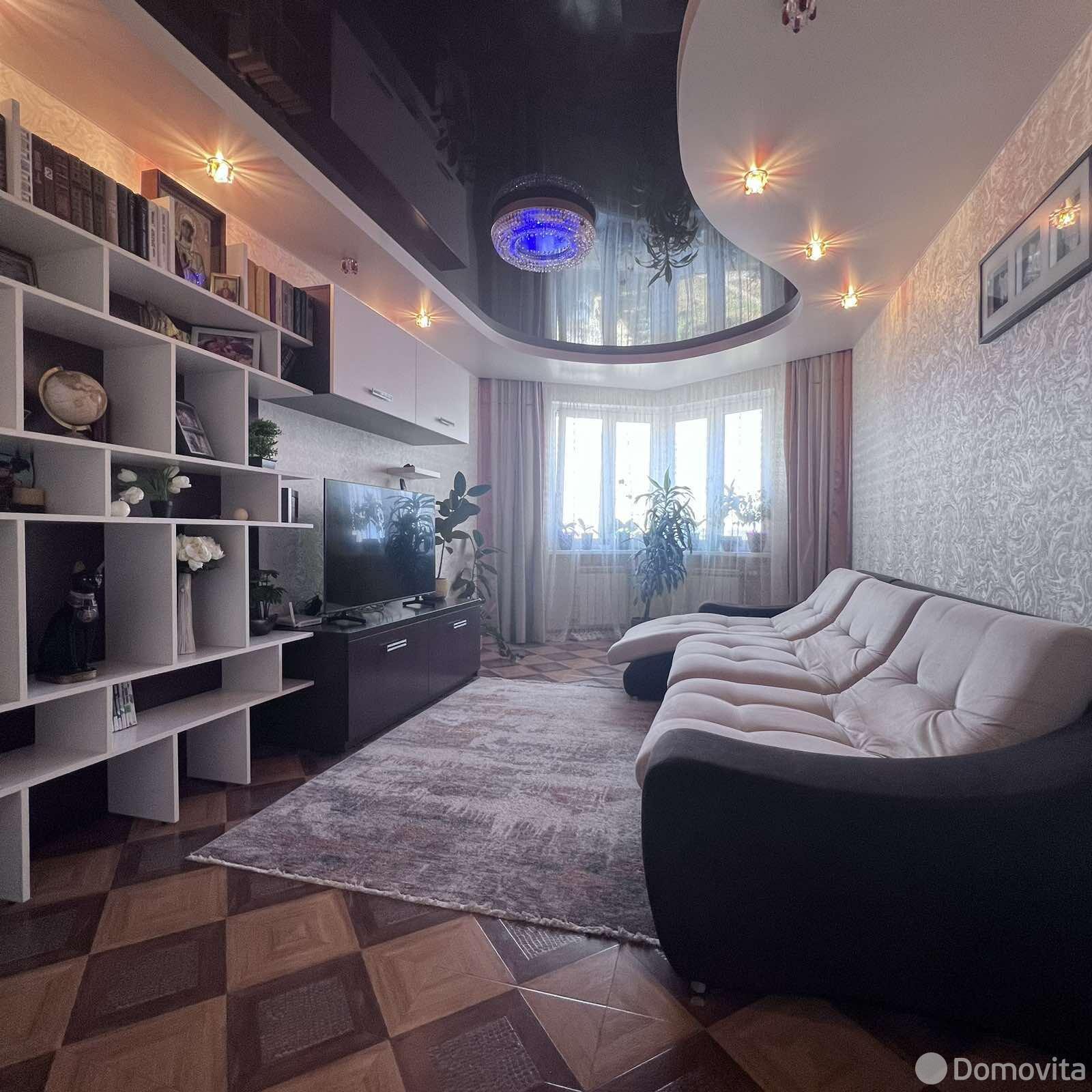 Продажа 3-комнатной квартиры в Лесном, ул. Троицкая, д. 39, 116000 USD, код: 1066818 - фото 1