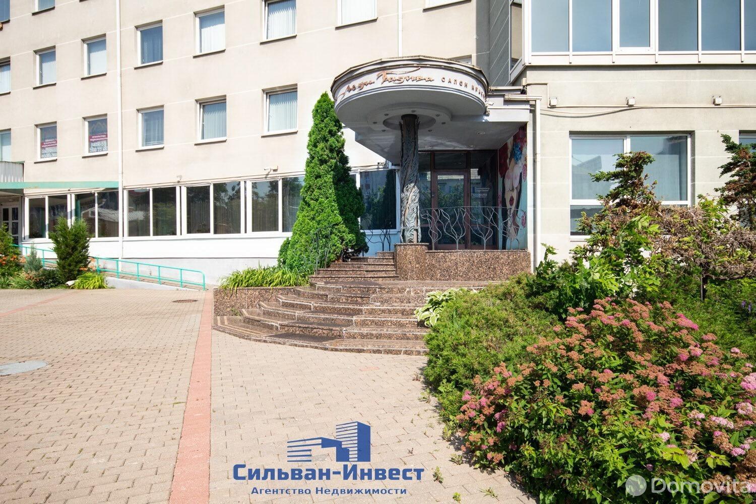 Купить помещение под сферу услуг в Минске, ул. Немига, д. 38 - фото 40