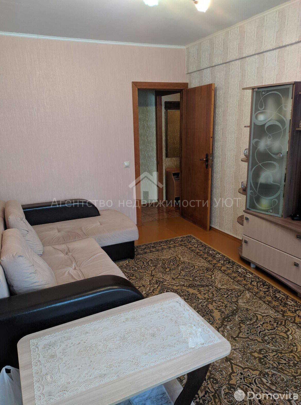 Купить 2-комнатную квартиру в Витебске, ул. 39-й Армии, 26500 USD, код: 952860 - фото 2