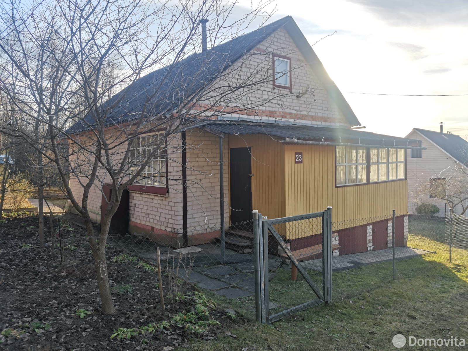 Цена продажи дачи, Лувр, 