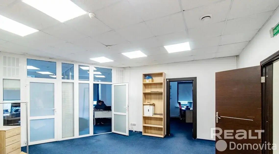Аренда офиса на ул. Бирюзова, д. 10/а в Минске, 3000USD, код 13717 - фото 8