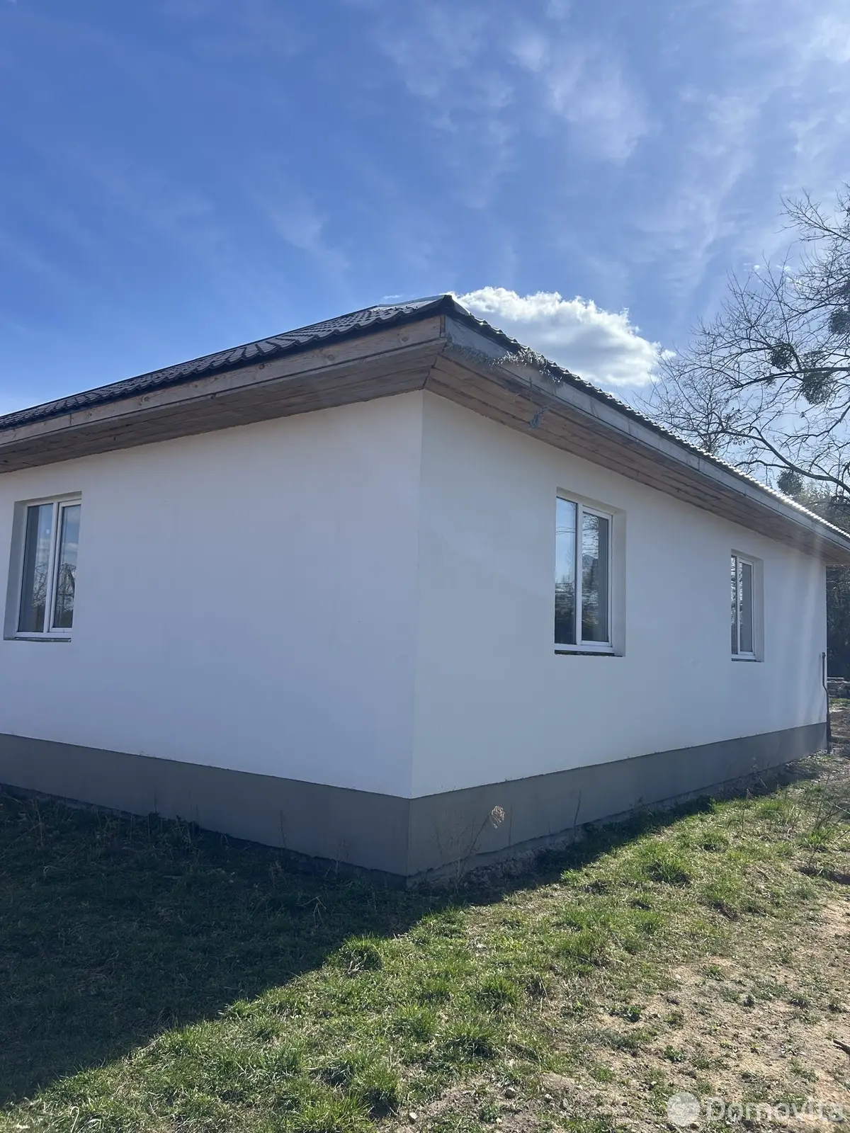 дом, Яблоновка, ул. Молодёжная, д. 1