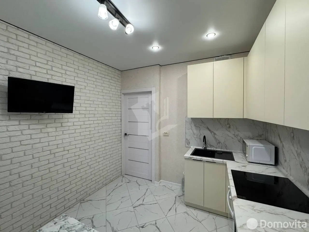 квартира, Минск, пр-т Дзержинского, д. 30 на ст. метро Грушевка