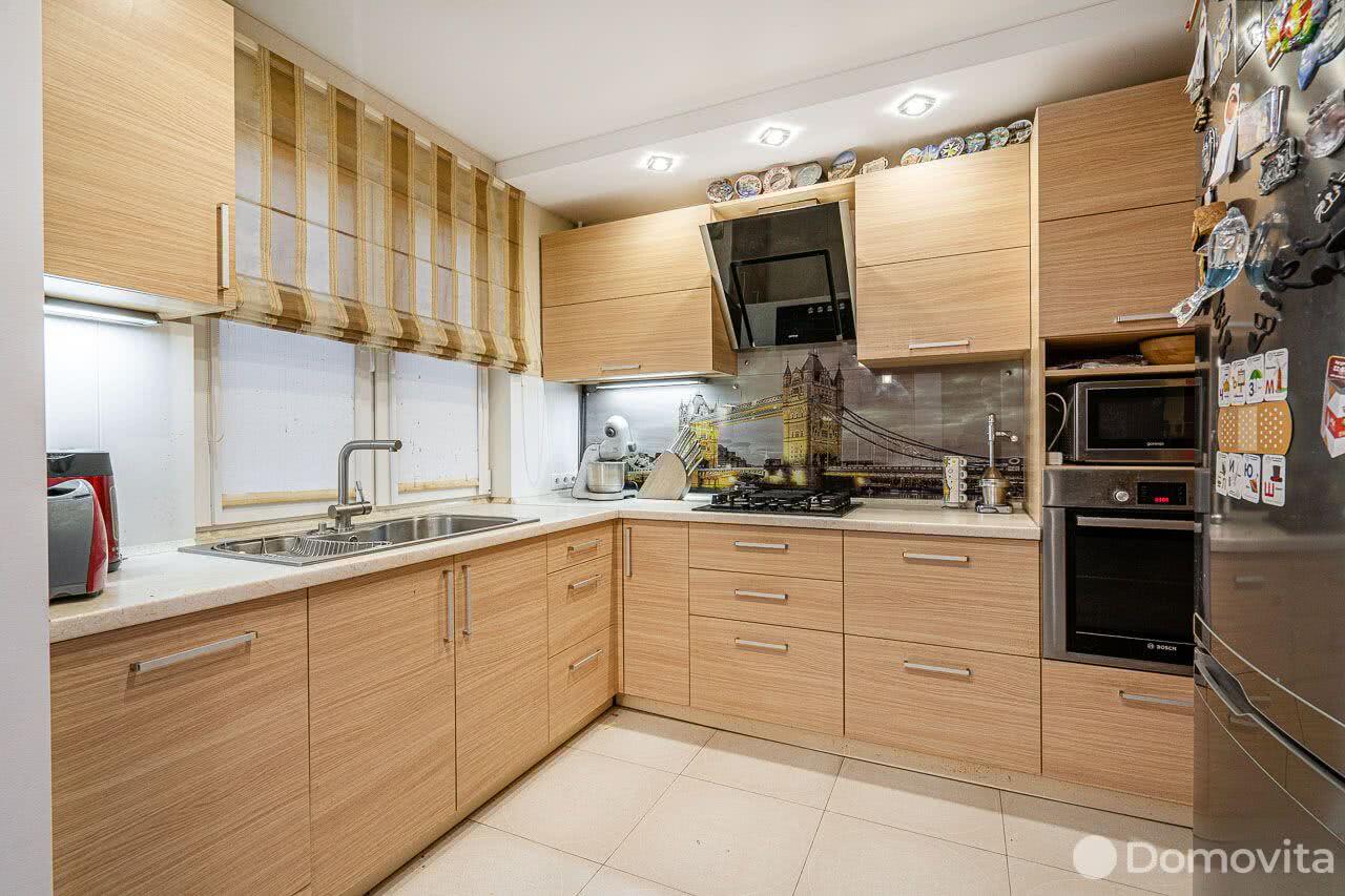Купить 3-комнатную квартиру в Минске, ул. Мирошниченко, д. 27, 110000 USD, код: 948396 - фото 2